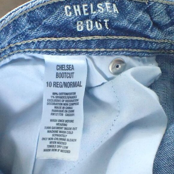 Aeropostale Woman's Chelsea Boot Cut Denim Jeans - Picture 3 of 3